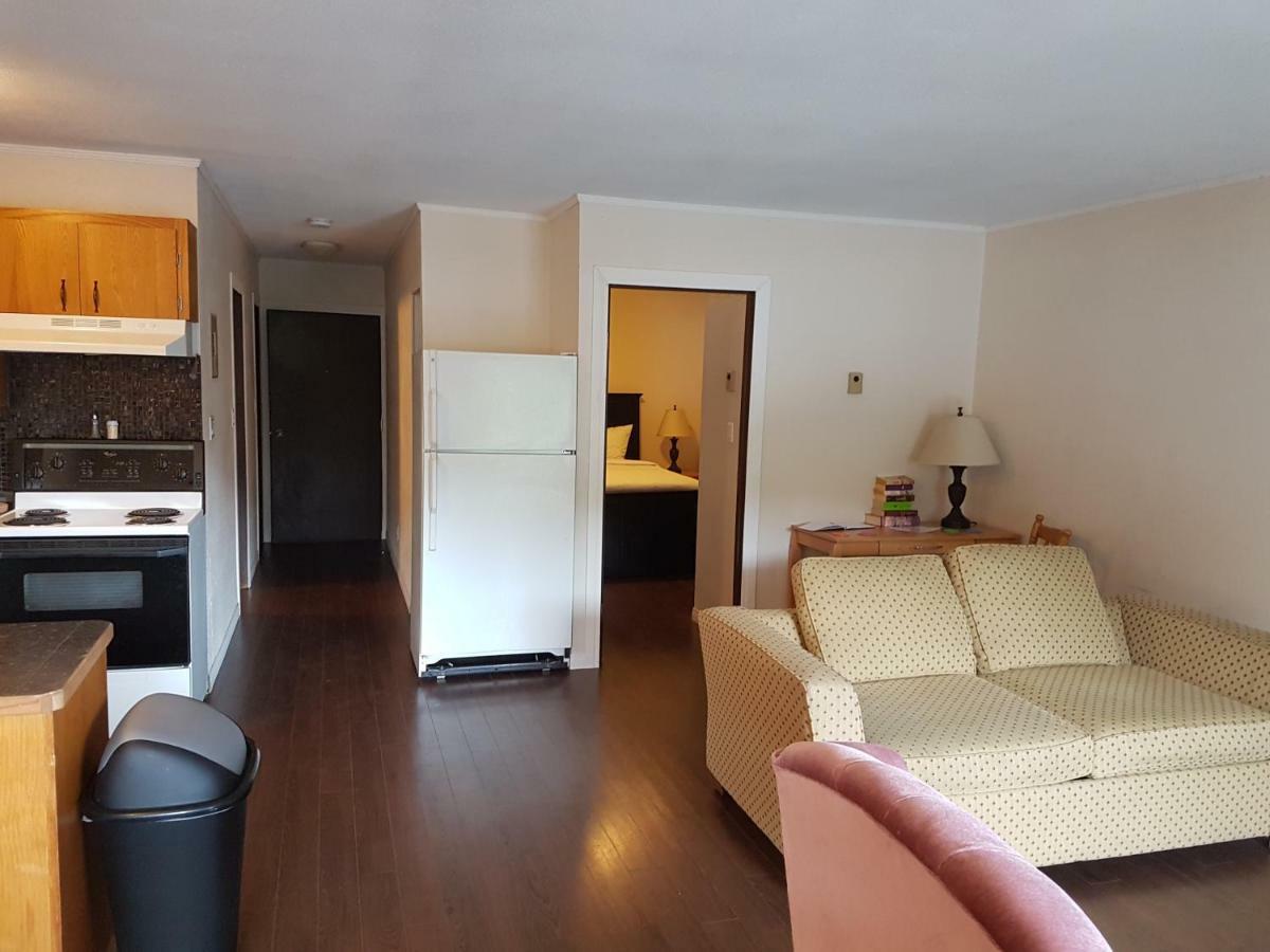 Indoor Comfort In An Outdoor Paradise Sleeps 4- 5 Min To Golf & Ski Apartment Kimberley Luaran gambar